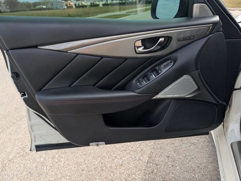 Used 2019 INFINITI Q50 Red Sport 400 w/ Proactive Package image 11