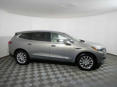Used 2018 Buick Enclave Premium w/ Experience Buick Package image 2