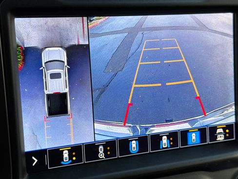 Used 2020 GMC Sierra 1500 AT4 w/ AT4 Premium Package image 22