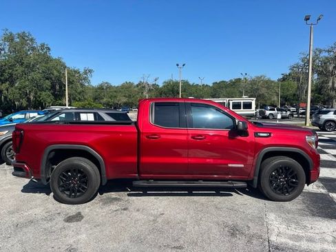 Used 2022 GMC Sierra 1500 Elevation w/ LPO, Elevation Black Package RWD image 6