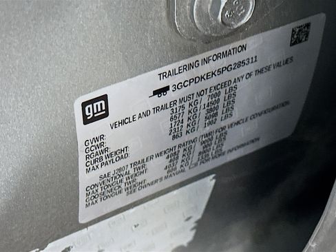 Used 2023 Chevrolet Silverado 1500 LT image 12