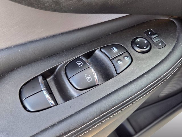Used 2023 Nissan Murano SL w/ Cargo Package AWD/4WD image 34