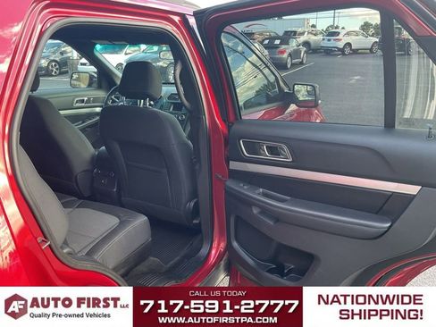 Used 2016 Ford Explorer XLT AWD/4WD image 14