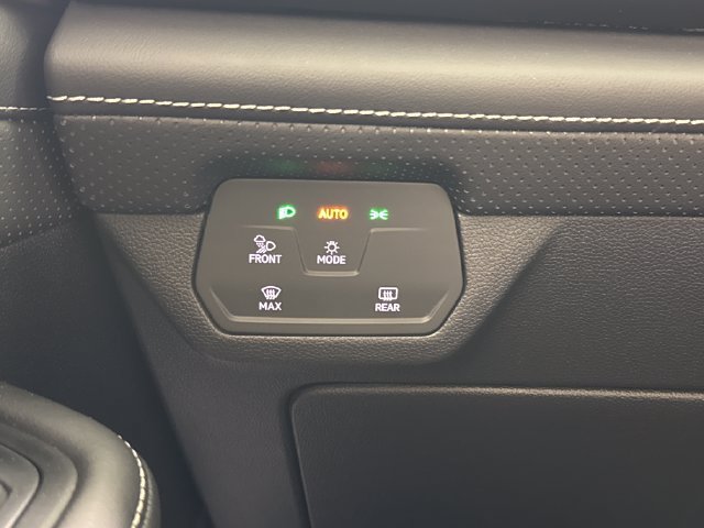 Used 2026 Volkswagen Atlas SE AWD/4WD image 33
