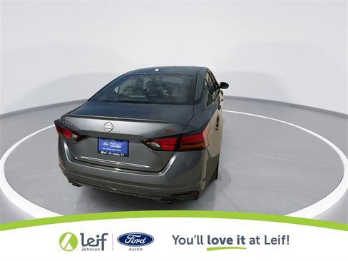 Used 2024 Nissan Altima 2.5 SR image 10