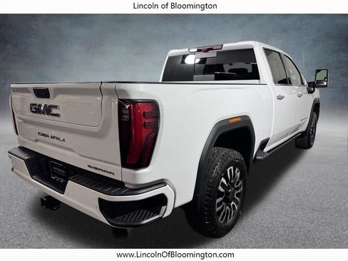 Used 2025 GMC Sierra 2500 Denali Ultimate AWD/4WD image 6