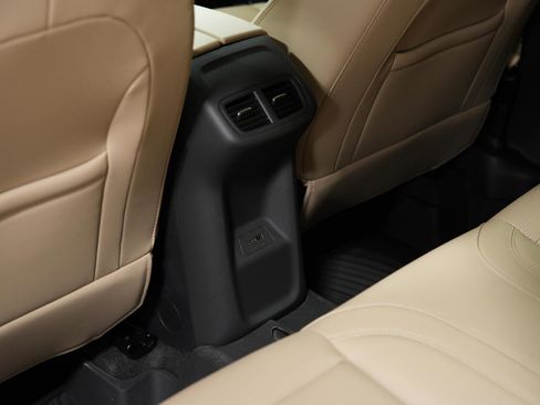 New 2026 Buick Envision Preferred AWD/4WD image 44