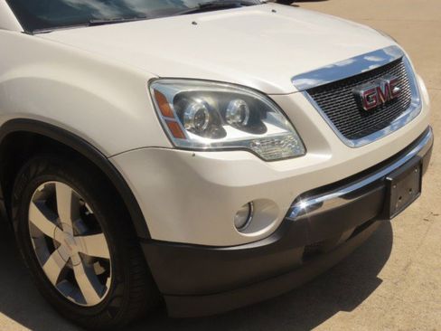 Used 2012 GMC Acadia SLT FWD image 4