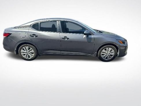 Used 2024 Nissan Sentra S FWD image 5