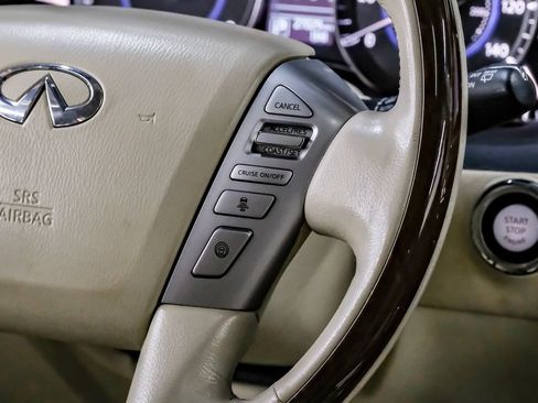 Used 2016 INFINITI QX80 2WD w/ Driver's Assistance Package image 24