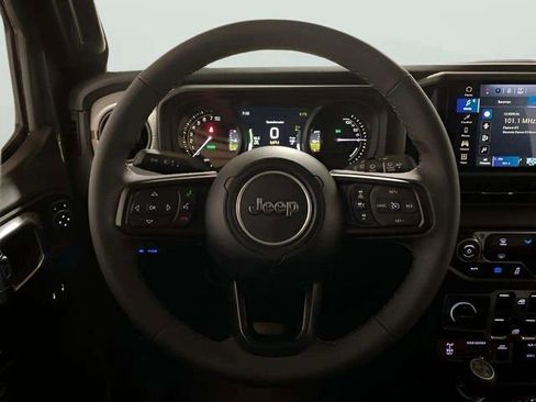 Used 2025 Jeep Wrangler Unlimited Sport S 4xe image 9