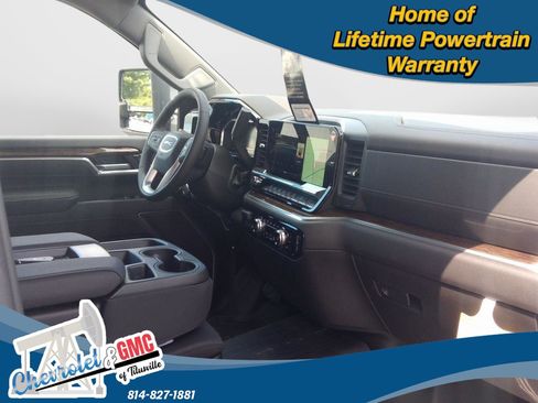 New 2025 GMC Sierra 2500 SLE w/ SLE Value Package; image 19