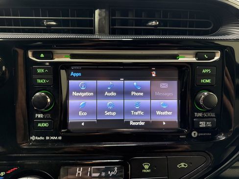Used 2019 Toyota Prius C FWD image 17