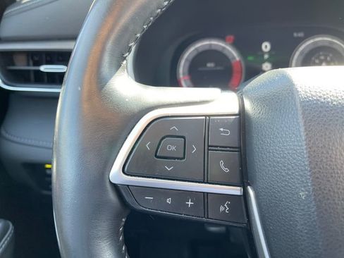 Used 2023 Toyota Highlander Limited AWD/4WD image 21