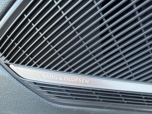 Used 2023 Audi A4 2.0T Premium Plus AWD/4WD image 13
