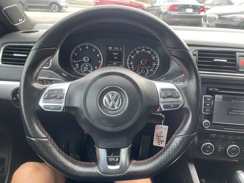 Used 2013 Volkswagen Jetta GLI Autobahn image 31