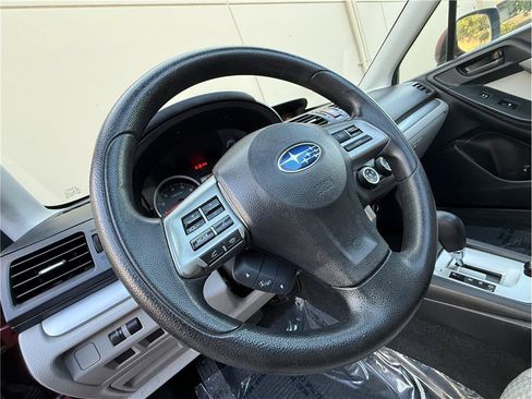 Used 2015 Subaru Forester 2.5i Premium w/ All-Weather Package AWD/4WD image 12