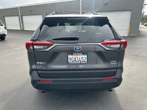 Used 2023 Toyota RAV4 XLE Premium AWD/4WD image 3
