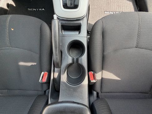 Used 2013 Nissan Sentra S image 22