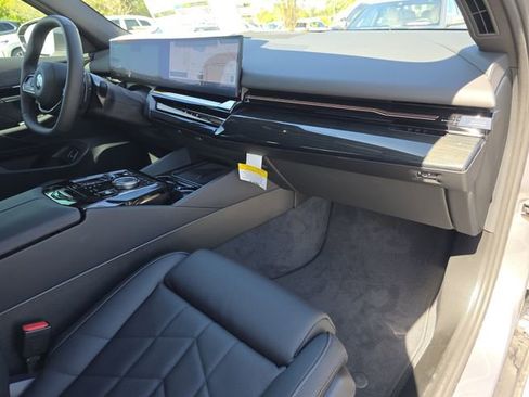 New 2025 BMW 530i w/ Premium Package image 13