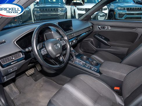 Used 2023 Honda Civic Sport image 14