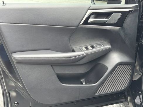 New 2026 Nissan Rogue SL AWD/4WD image 12