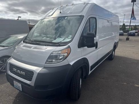 Used 2021 RAM ProMaster 3500 FWD image 2