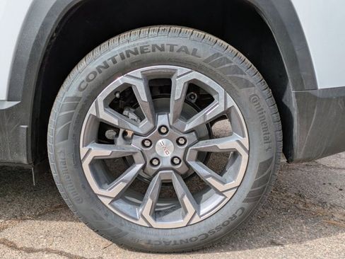 New 2025 GMC Terrain Elevation w/ Elevation Premium Package image 10