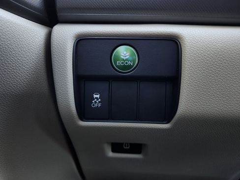 Used 2013 Honda Accord LX image 11