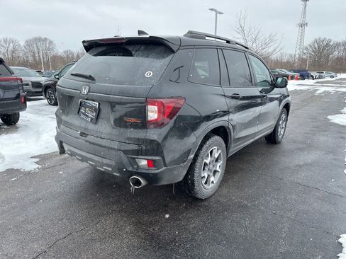 Used 2022 Honda Passport TrailSport image 14