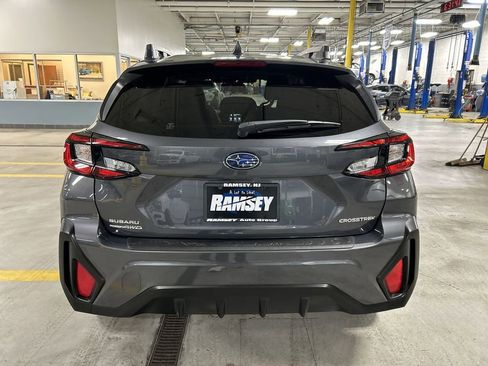 Certified 2024 Subaru Crosstrek 2.0i Premium image 26