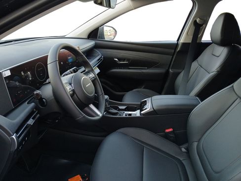 New 2025 Hyundai Tucson SEL image 9