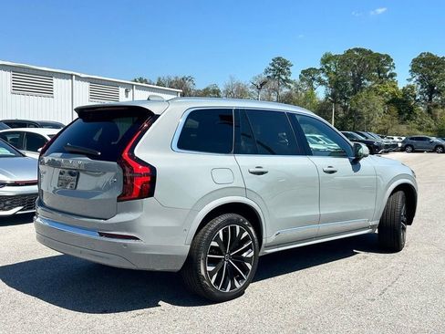 New 2026 Volvo XC90 T8 Ultra w/ Protection Package Premier AWD/4WD image 23