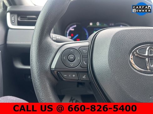 Used 2024 Toyota RAV4 XLE image 18