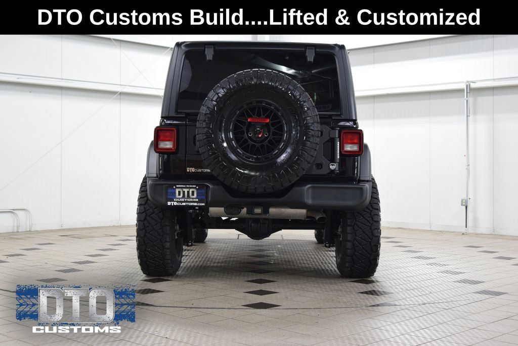 Used 2026 Jeep Wrangler Unlimited Sport AWD/4WD image 6