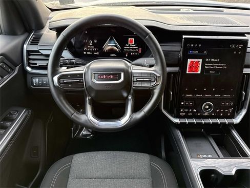 Certified 2025 GMC Acadia Elevation image 12