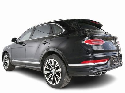 Used 2025 Bentley Bentayga