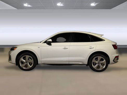 Certified 2023 Audi Q5 2.0T Premium Plus AWD/4WD image 2