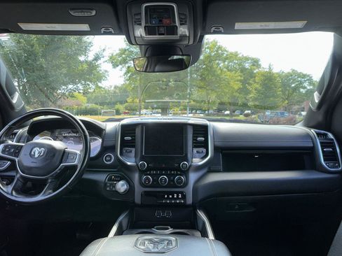 Used 2022 RAM 1500 Laramie w/ Sport Appearance Package AWD/4WD image 18