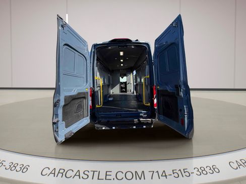 Used 2020 Ford Transit 250 148 High Roof Extended RWD image 9