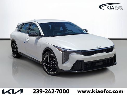 New 2026 Kia K4 GT-Line Turbo FWD image 1