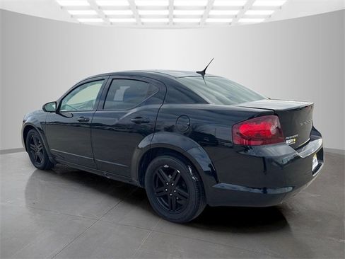 Used 2013 Dodge Avenger SXT image 6