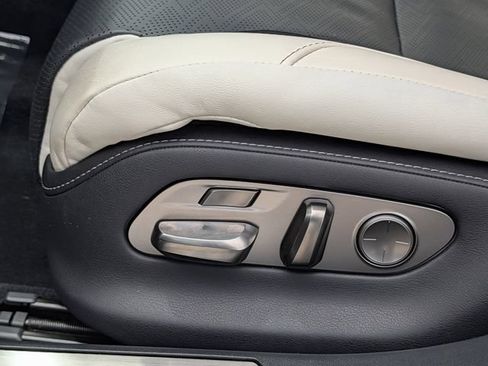 Used 2024 Lexus LS 500 F Sport AWD/4WD image 29