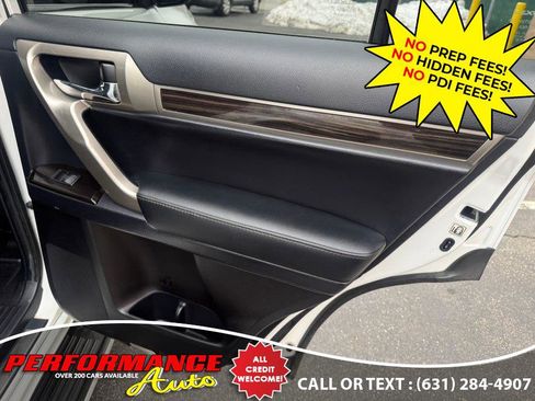 Used 2015 Lexus GX 460 4WD 4dr w/ Navigation Package image 26