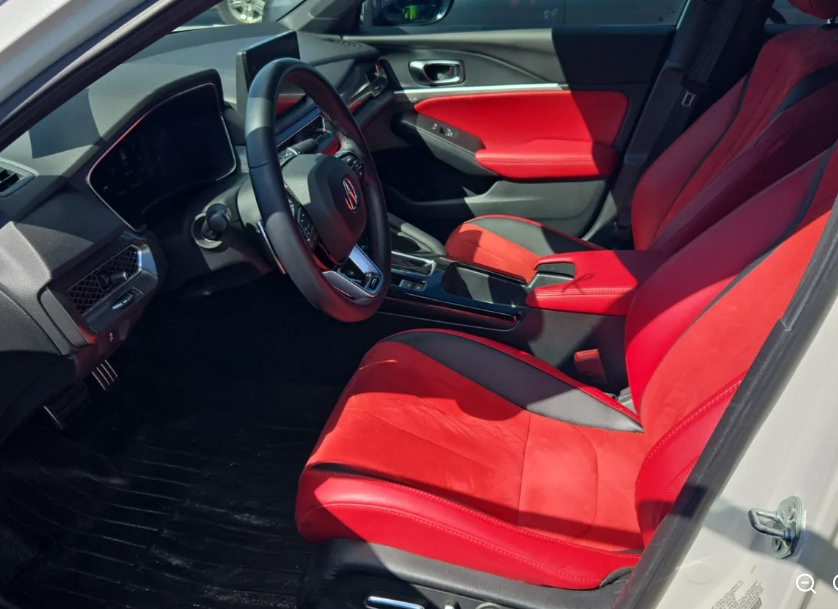 Used 2025 Acura Integra A-Spec w/ Technology Package FWD image 9