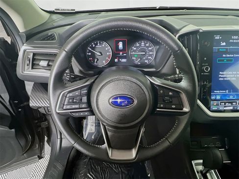 Used 2025 Subaru Ascent Premium image 11