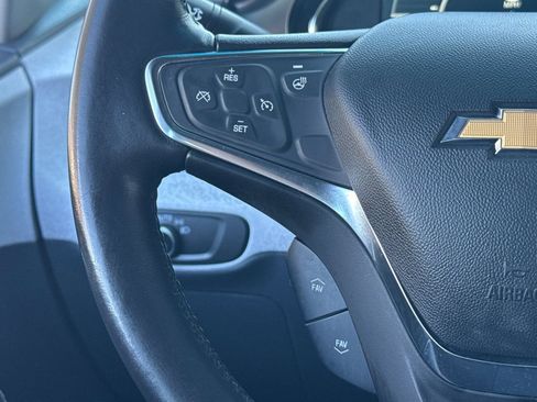 Used 2021 Chevrolet Bolt LT image 34