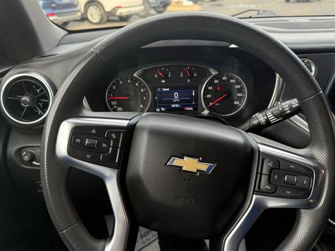 Used 2021 Chevrolet Blazer LT FWD image 32
