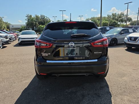 Used 2021 Nissan Rogue Sport SV AWD/4WD image 7
