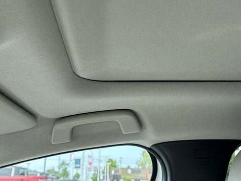 Used 2025 MAZDA CX-30 AWD 2.5 S w/ Preferred Package image 17
